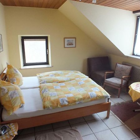 Gaestehaus Neises Minden  ภายนอก รูปภาพ